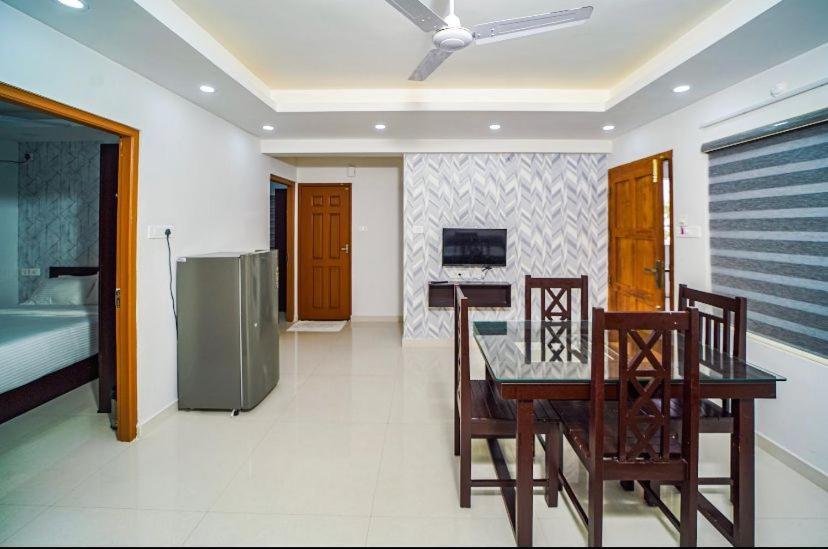 Hotel Nujoom Rooms & Apartments Kochi المظهر الخارجي الصورة