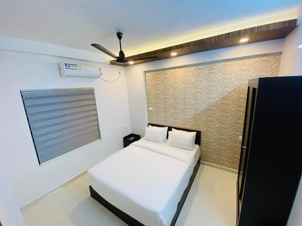 Hotel Nujoom Rooms & Apartments Kochi المظهر الخارجي الصورة