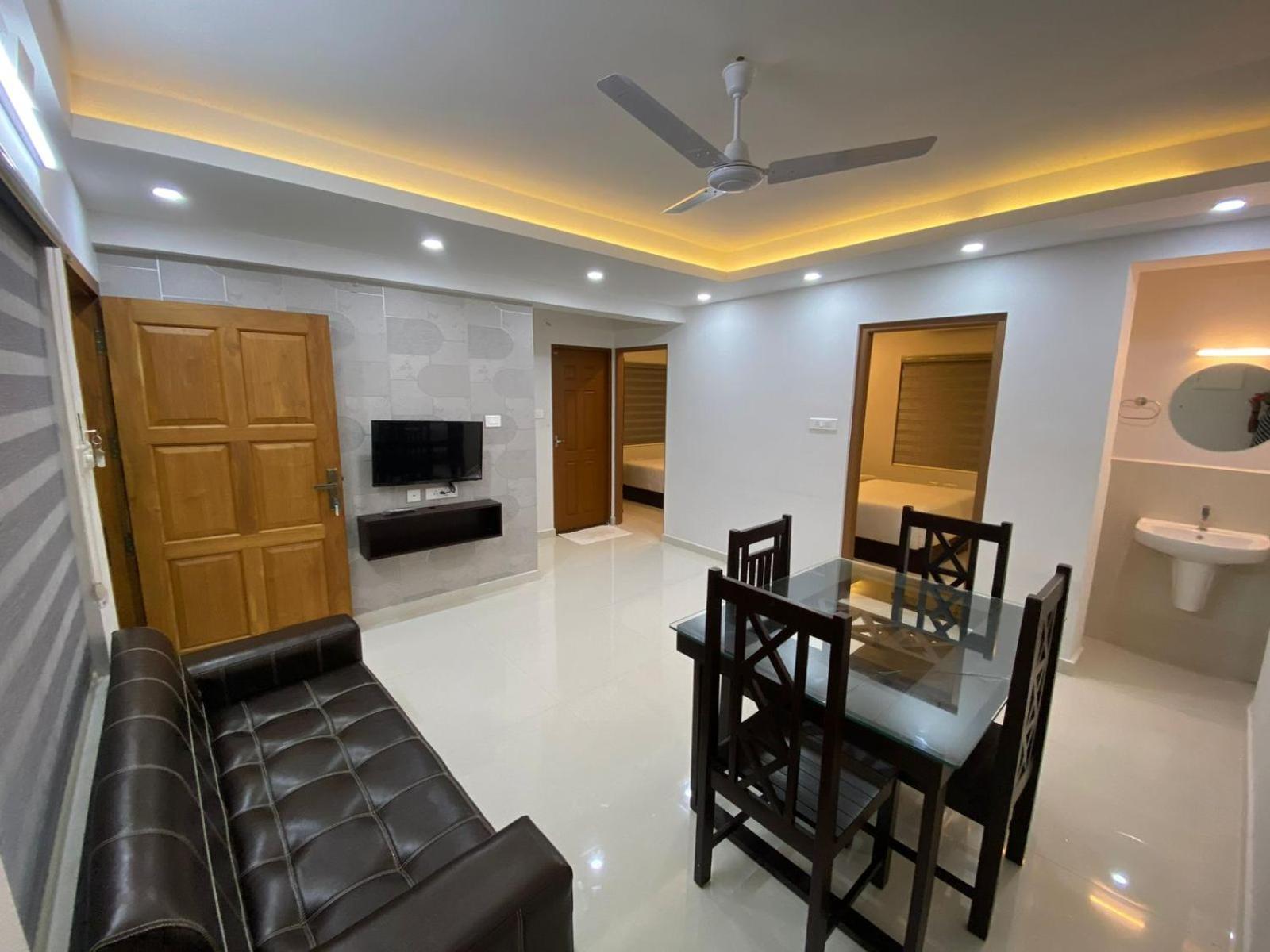 Hotel Nujoom Rooms & Apartments Kochi المظهر الخارجي الصورة